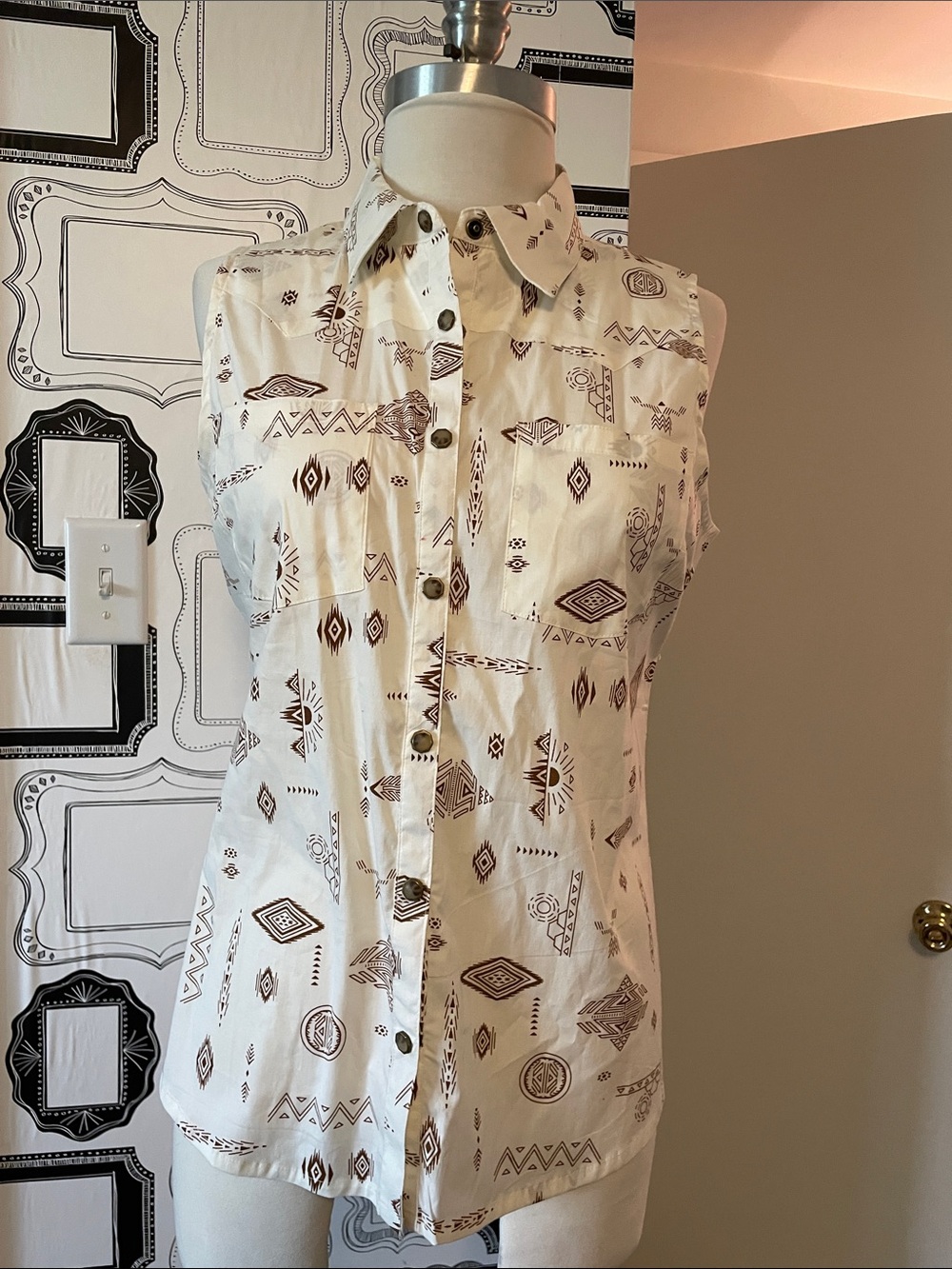 Shyanne Cream Sleeveless Button-Up Top with Brown Aztec Print